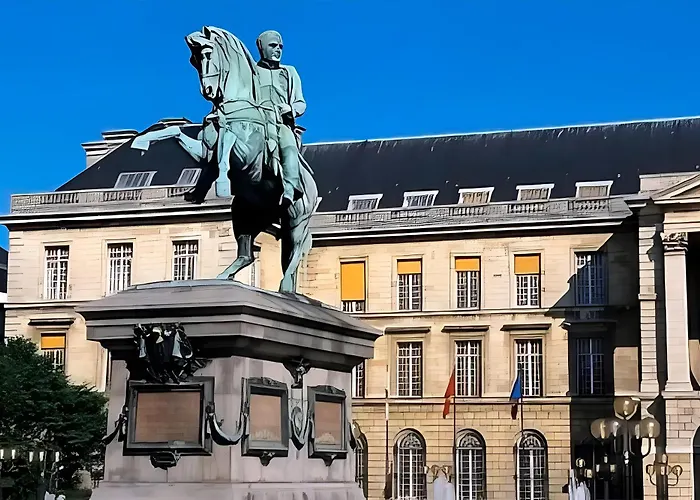 Charming Haussmannian Hypercentre Rouen